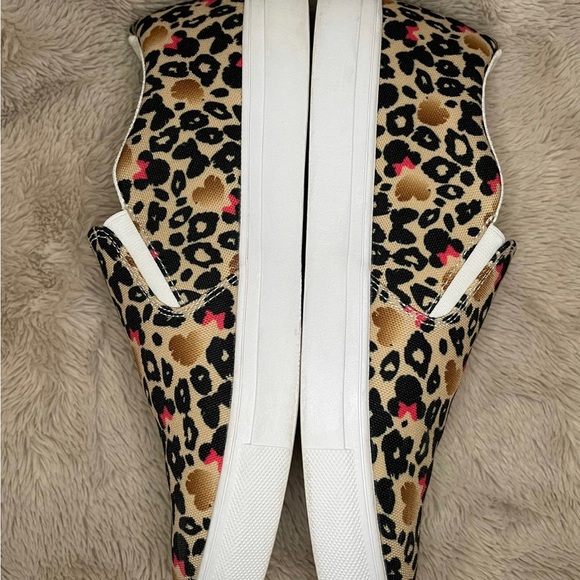 Minnie Mouse Cheetah print Vans - like shoes - Picture 2 of 9